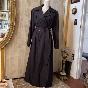 Ann Klein red lined trench coat